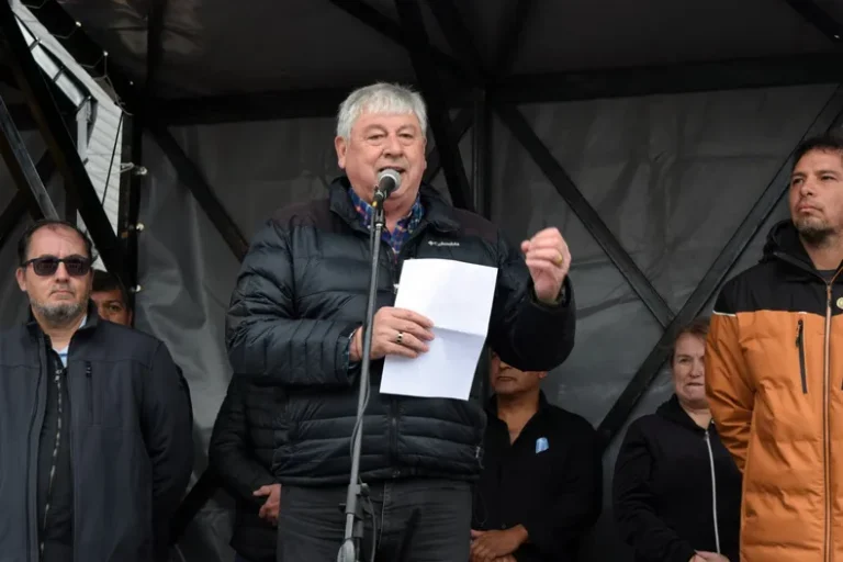 Walter Cortés redobla la apuesta y propone recortar el Concejo Deliberante y crear la Policía Municipal