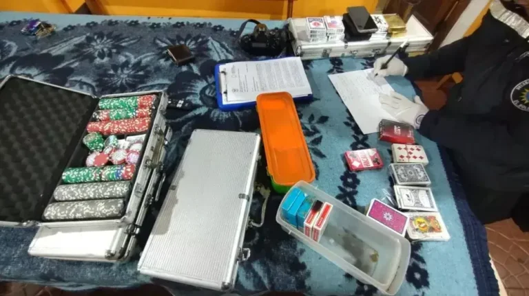 Golpe a las apuestas clandestinas: desmantelaron dos centros de juego ilegal en El Bolsón y General Roca