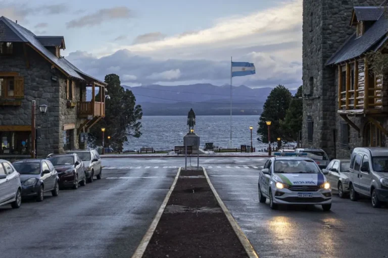 Alerta meteorológica en la Patagonia: anticipan un marcado descenso térmico y la vuelta de las nevadas a Bariloche