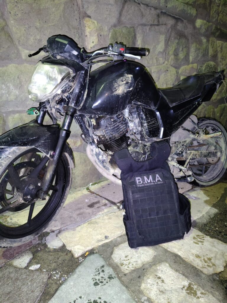 Alerta en los surtidores: la Brigada Motorizada recuperó en Bariloche una moto robada el año pasado