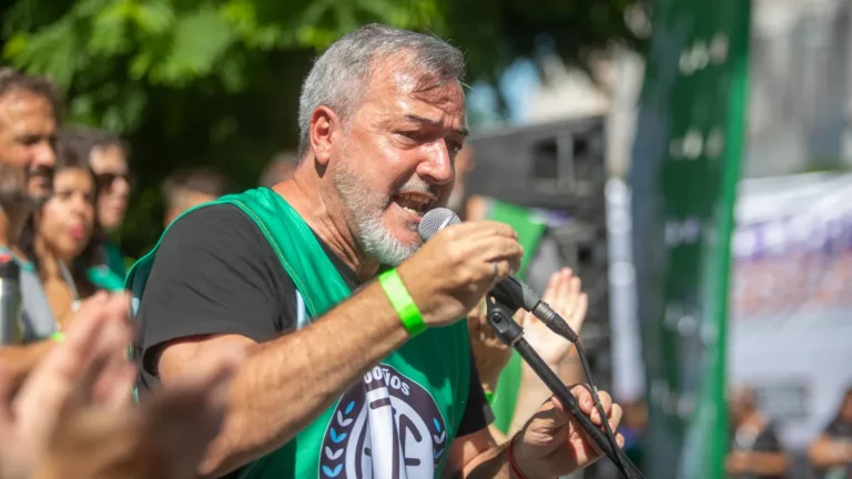 ATE y empresarios PYME lanzan un plan de lucha conjunto contra el “industricidio”