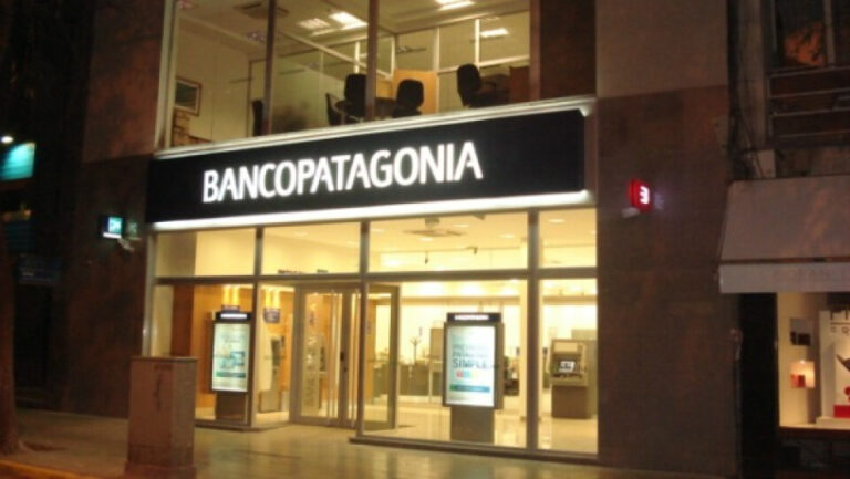 Golpe al “SIM swapping”: condenan solidariamente a Banco Patagonia y a Telefónica por el vaciamiento de la cuenta de una jubilada en Viedma
