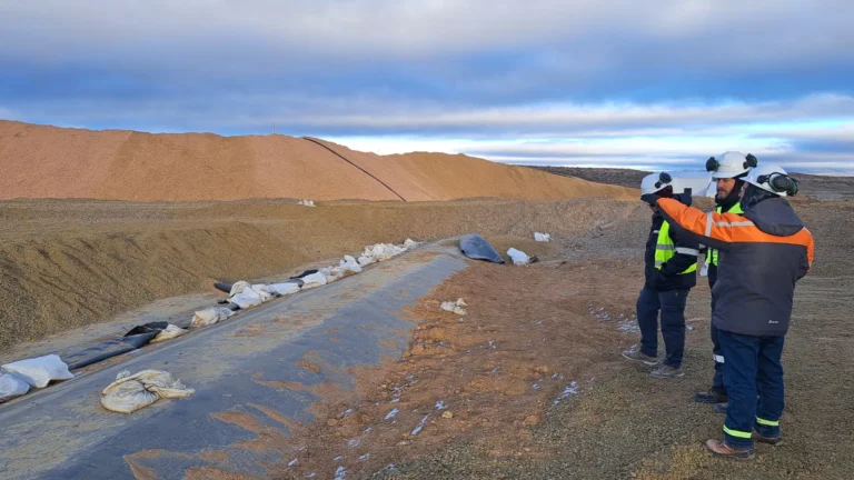 Inspección en la Región Sur: la Provincia supervisó las plantas de lixiviación y cianuro en el proyecto minero Calcatreu
