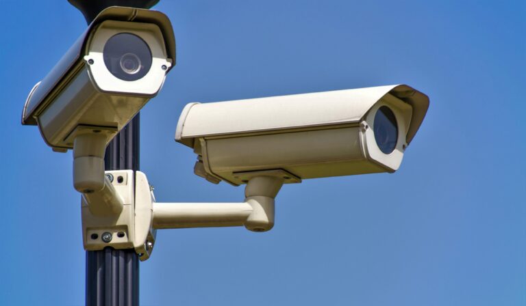 Bariloche amplía su sistema de videovigilancia y suma cámaras con lector de patentes