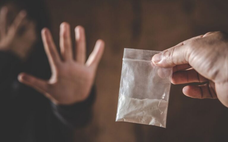 La cocaína lideró las consultas por consumos problemáticos durante junio