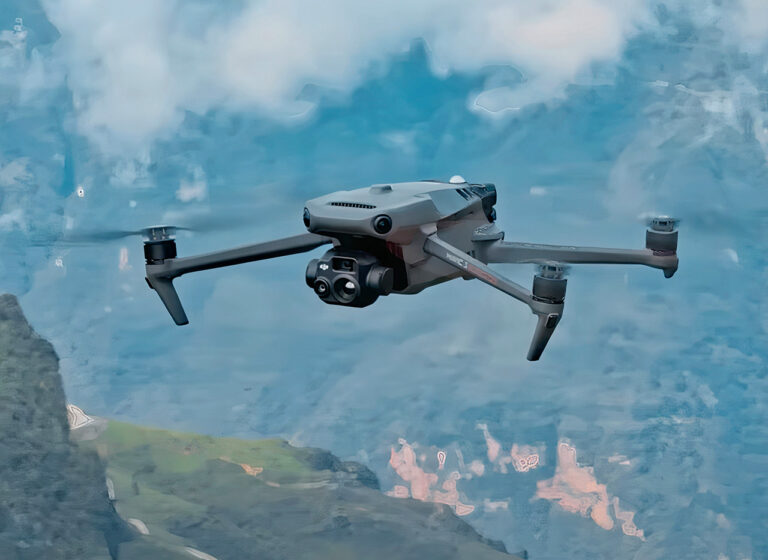 Espacio aéreo regulado: Río Negro endurece y moderniza el reglamento para el uso de drones en Áreas Protegidas