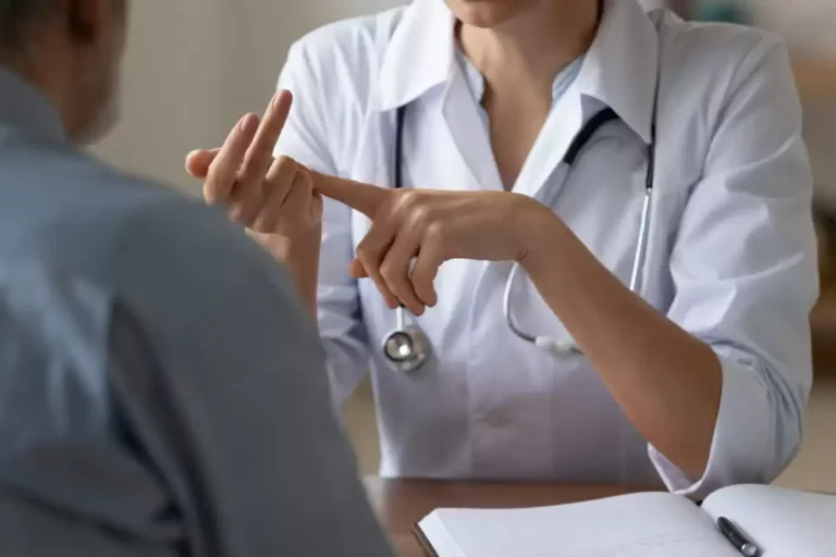 Plan de arraigo médico: Río Negro otorgará hasta $1.500.000 para alquileres durante cinco años a profesionales de la salud