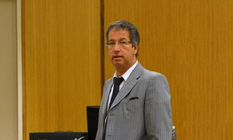 El Procurador General dictaminó que el Concejo Deliberante de Allen no tiene competencia para suspender al intendente Marcelo Román