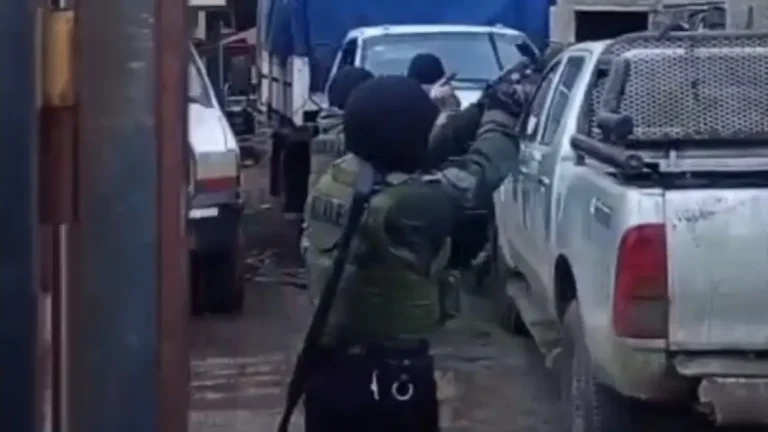 La Policía secuestró dos armas de fuego tras cuatro allanamientos por abuso de armas en Bariloche
