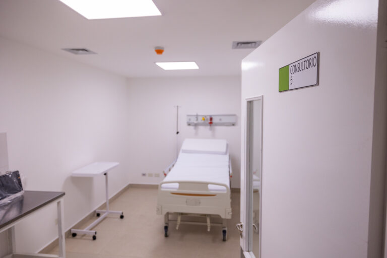 Río Negro sumará 22 plazas críticas y 60 camas de internación al Hospital de Bariloche