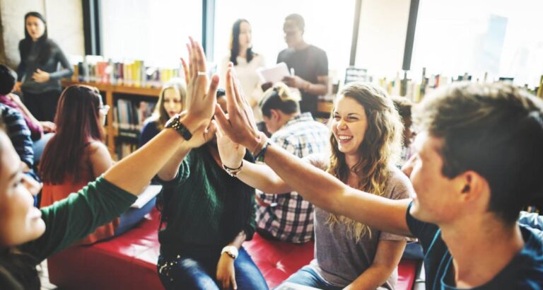 Impulsan una beca de formación dirigencial para jóvenes con posibilidad de viajar a Estados Unidos