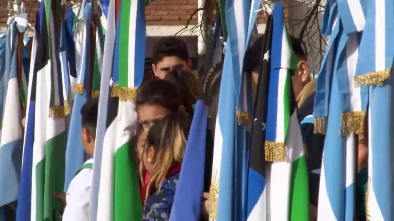 Más de 13.000 estudiantes rionegrinos realizarán por primera vez la Promesa de Lealtad a la Bandera Provincial