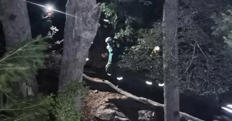Rescataron durante la noche a un hombre que se había desorientado en el cerro Ventana