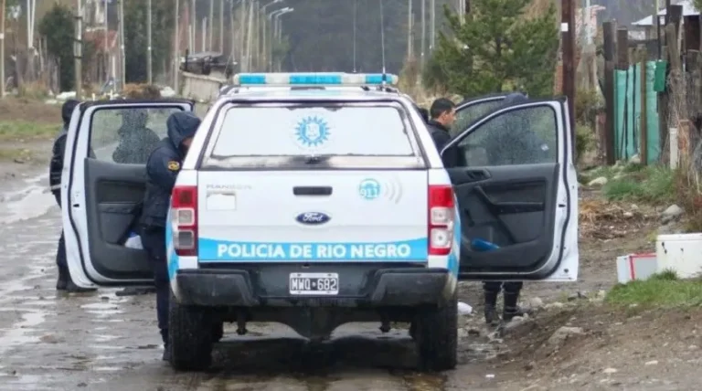 Allanaron domicilios en el Alto de Bariloche por un intento de homicidio y detuvieron a un sospechoso